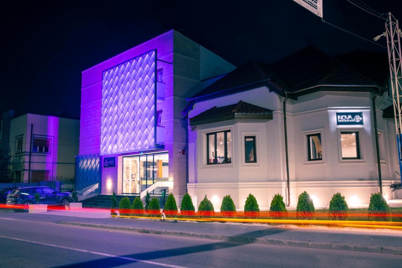 Hotel Aura Unirii Alba Iulia Exterior foto