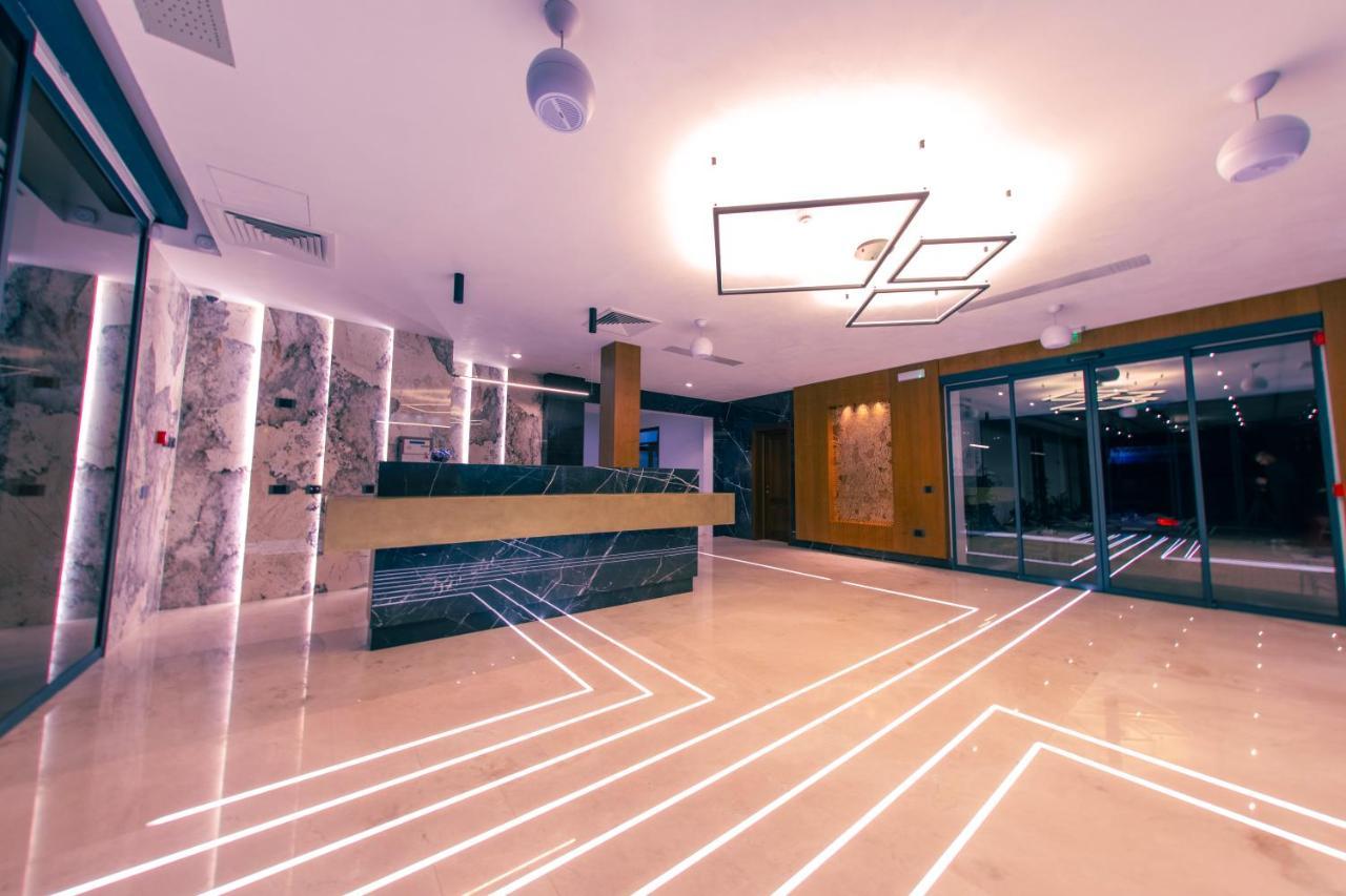 Hotel Aura Unirii Alba Iulia Exterior foto